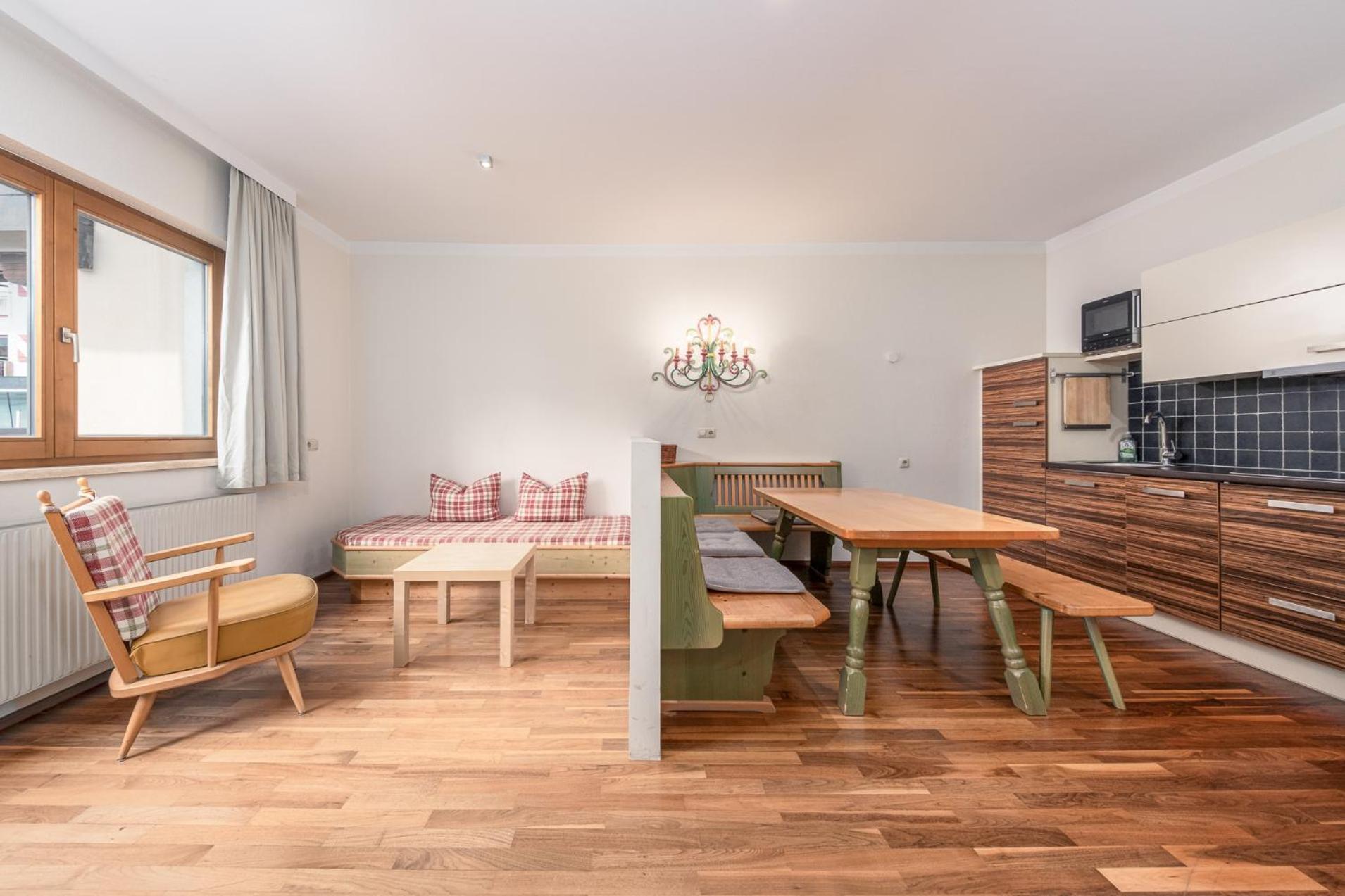 Apartments Alpina Mayrhofen Bagian luar foto